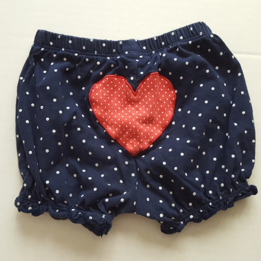 SOLD! Baby Shirt Shorts Skirt 4 Piece Lot 12-18M - Picture 7 of 8